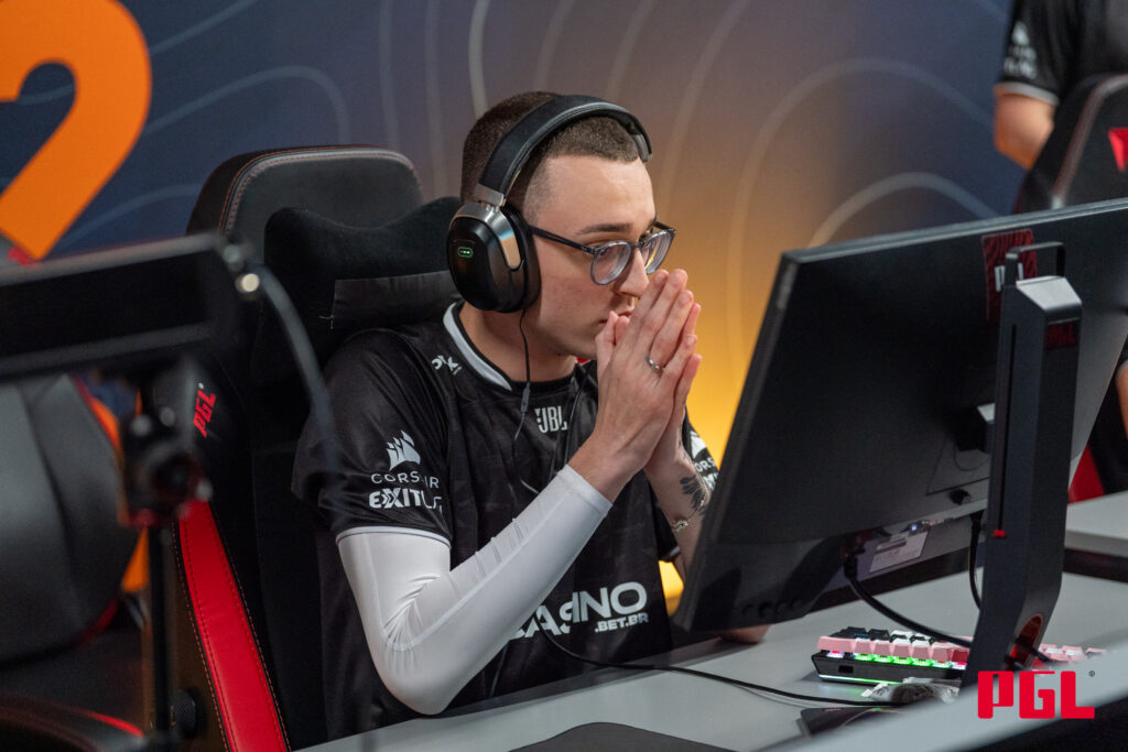 MIBR vence disputa contra a Legacy e encaminha contratação de nqz